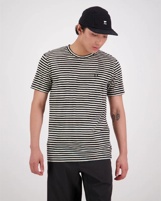 Men's T-shirts slim black-Icon Merino Classic T-Shirt - Stripe