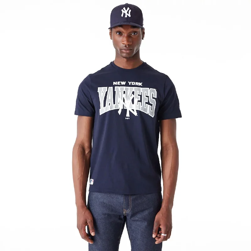 Men's T-shirts stylish black-New York Yankees MLB Arch Wordmark Graphic Navy T-Shirt