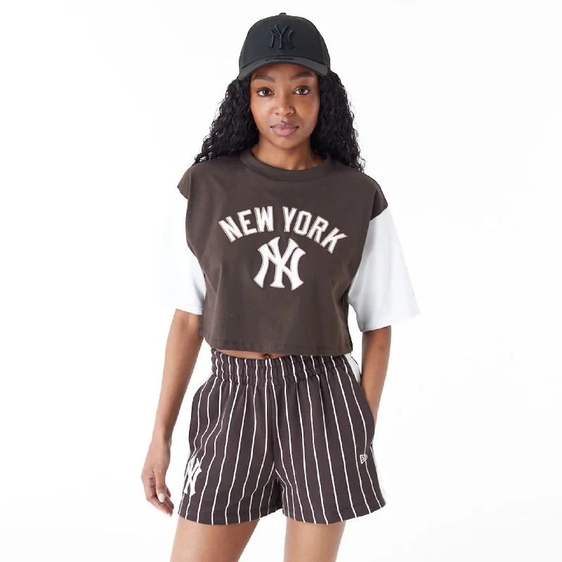 Men's T-shirts everyday black-New York Yankees MLB Lifestyle Brown Womens Crop T-Shirt