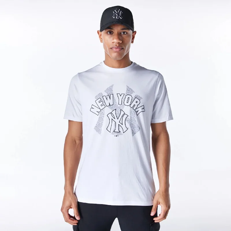 Men's T-shirts breathable black-New York Yankees MLB Team Logo Graphic White T-Shirt