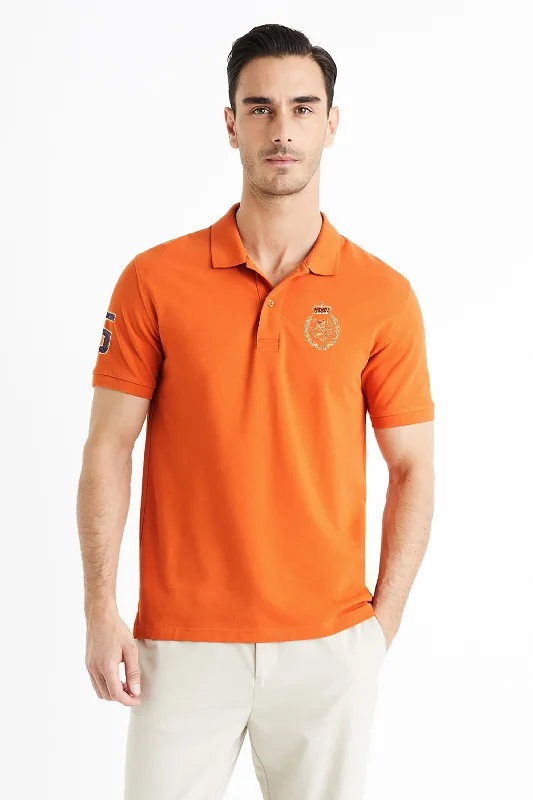 Men's polo shirts slim navy-Polo Republica Men's Lion Crest & 5 Embroidered Short Sleeve Polo Shirt