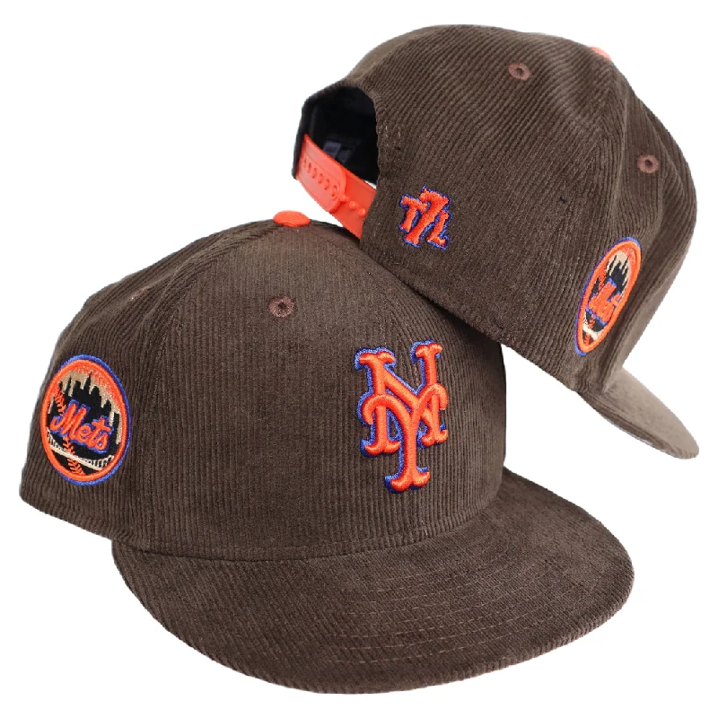 Men's hats trendy white-T7L x New York Mets Skyline Patch (Walnut) Corduroy | New Era Snapback